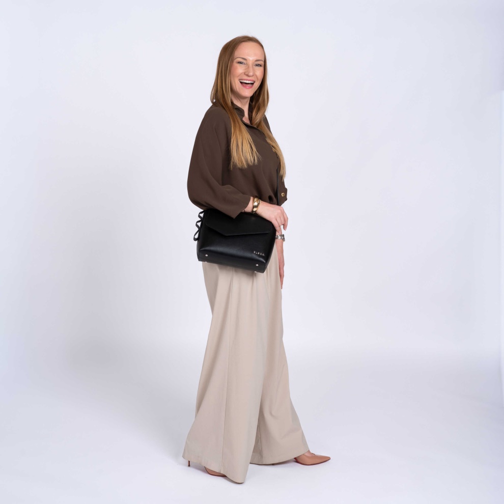 Crossbody kabelka Tři generace cappucino/zlato (6)