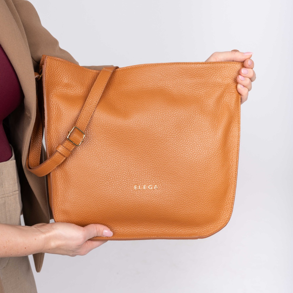 Gondola přes rameno Hobie (7)